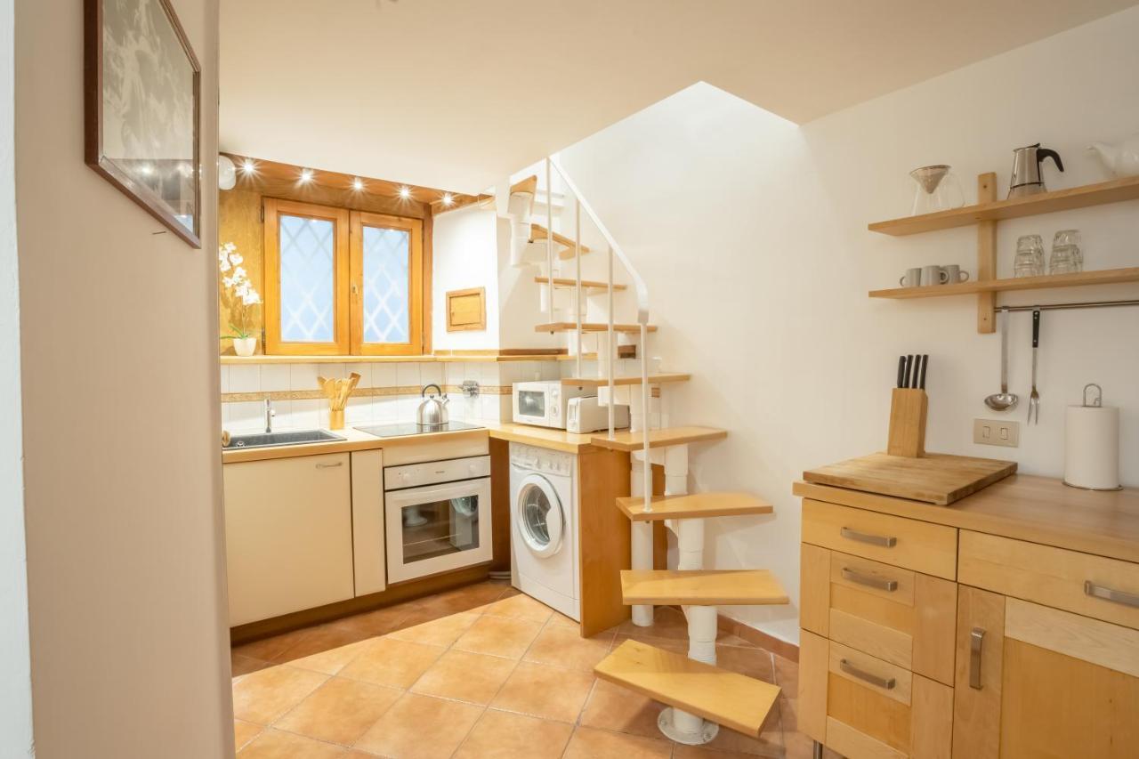Quiet And Cozy Trastevere Hideaway Рим Экстерьер фото